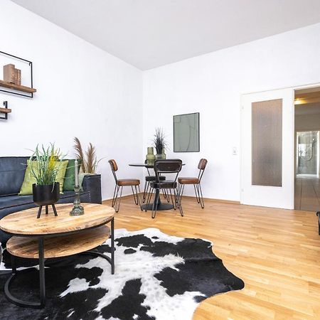 Center Dream Apartment - Netflix Krefeld Esterno foto